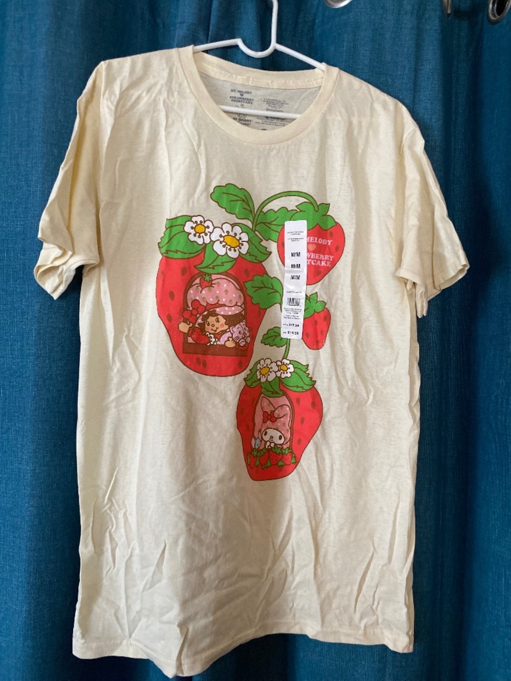 Strawberry Shortcake x My Melody NWT Size M 100% Cotton T-Shirt